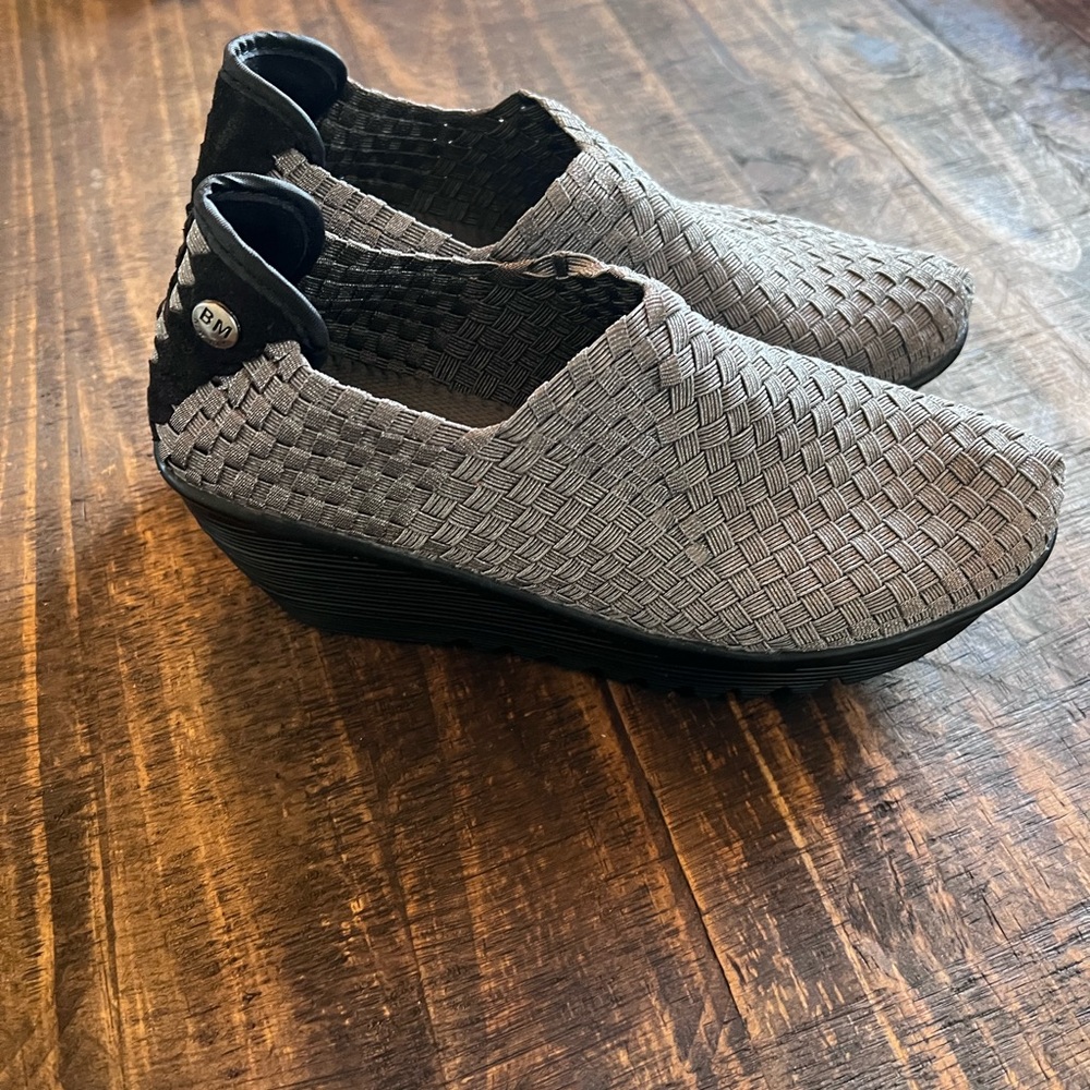 Bernie Mev wedge